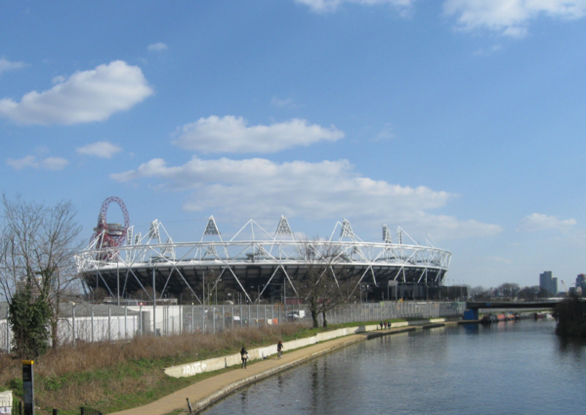 The Park sits near the canals that helped Hackney become an industrial area. 